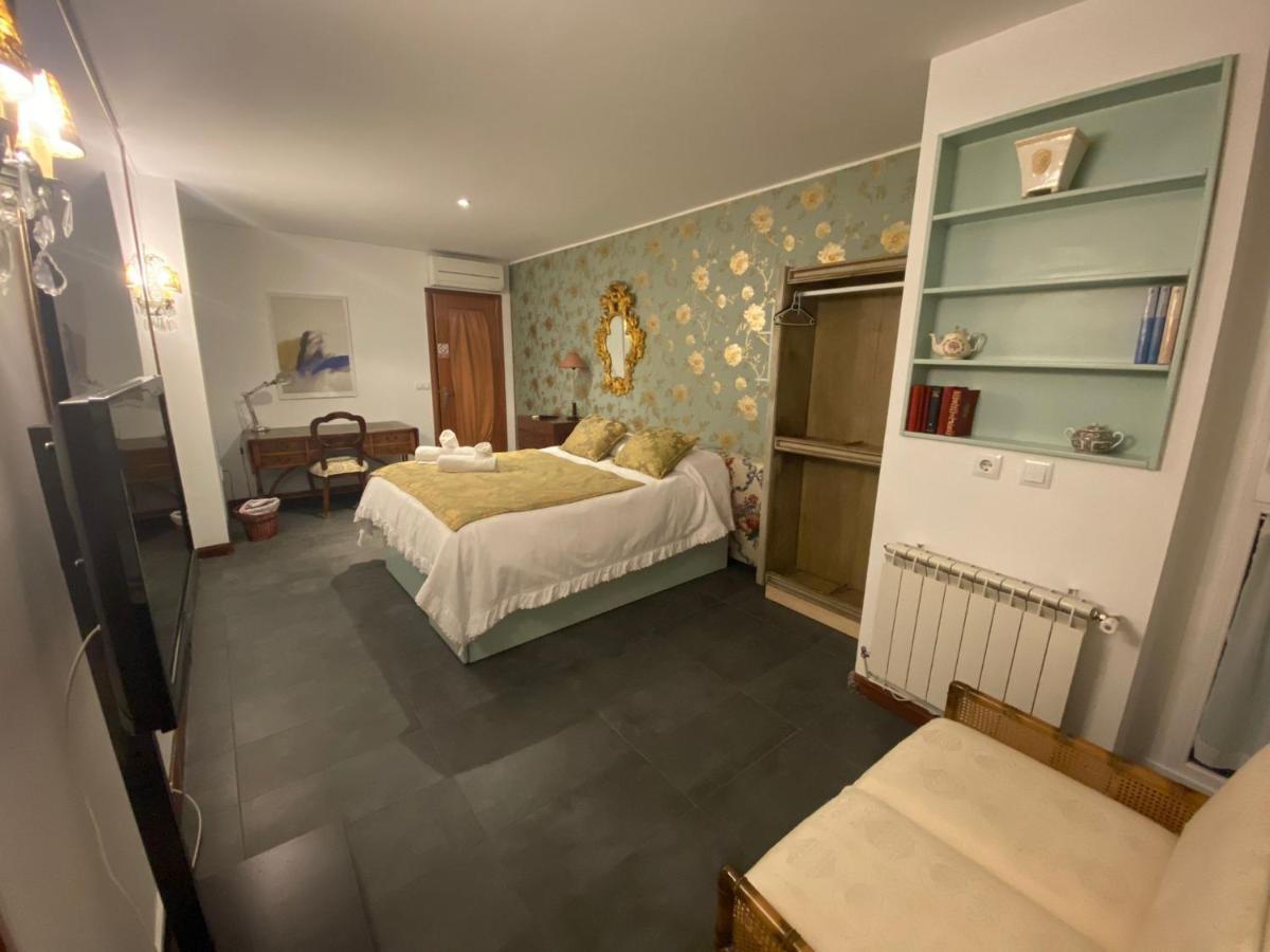 Ch Hostal Victoria クエンカ エクステリア 写真