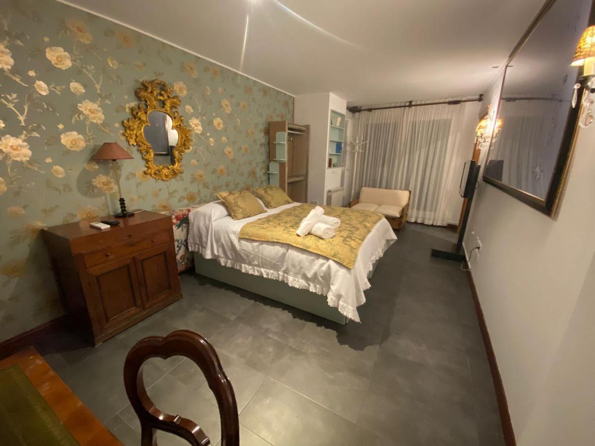 Ch Hostal Victoria クエンカ エクステリア 写真