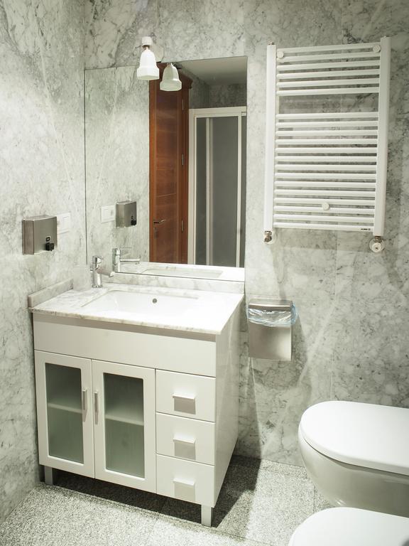 Ch Hostal Victoria クエンカ エクステリア 写真