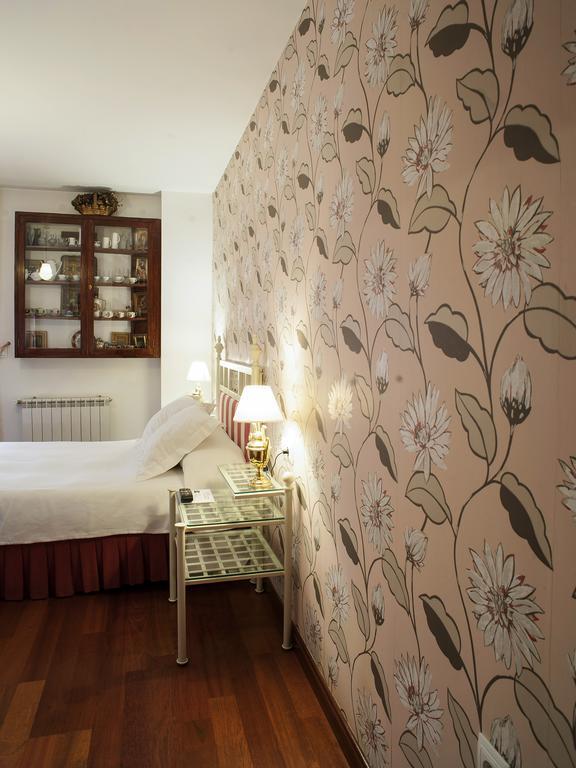 Ch Hostal Victoria クエンカ エクステリア 写真