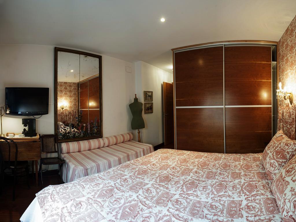 Ch Hostal Victoria クエンカ エクステリア 写真